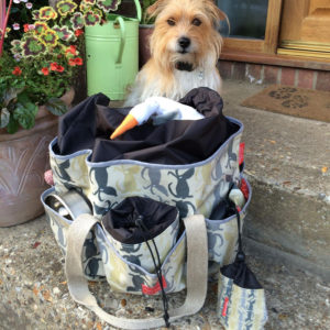 Dog Travel Bag Poppy and Rufus. Dog products shop online. Find independent online shops at Love Our Shops UK shopping directory.