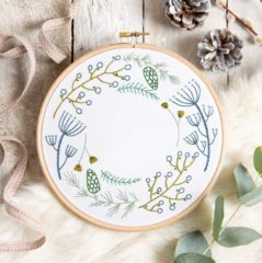 Seasons Green Wintertide Embroidery Kit