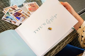 Baby Memory Book – Bee Welsh Baby Memory Book – Bee