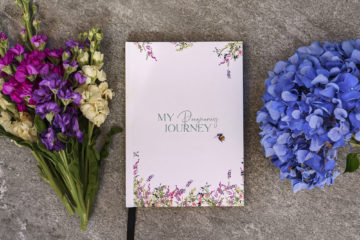 Welsh Baby Memory Book – Botanical My Pregnancy Journey – Bee